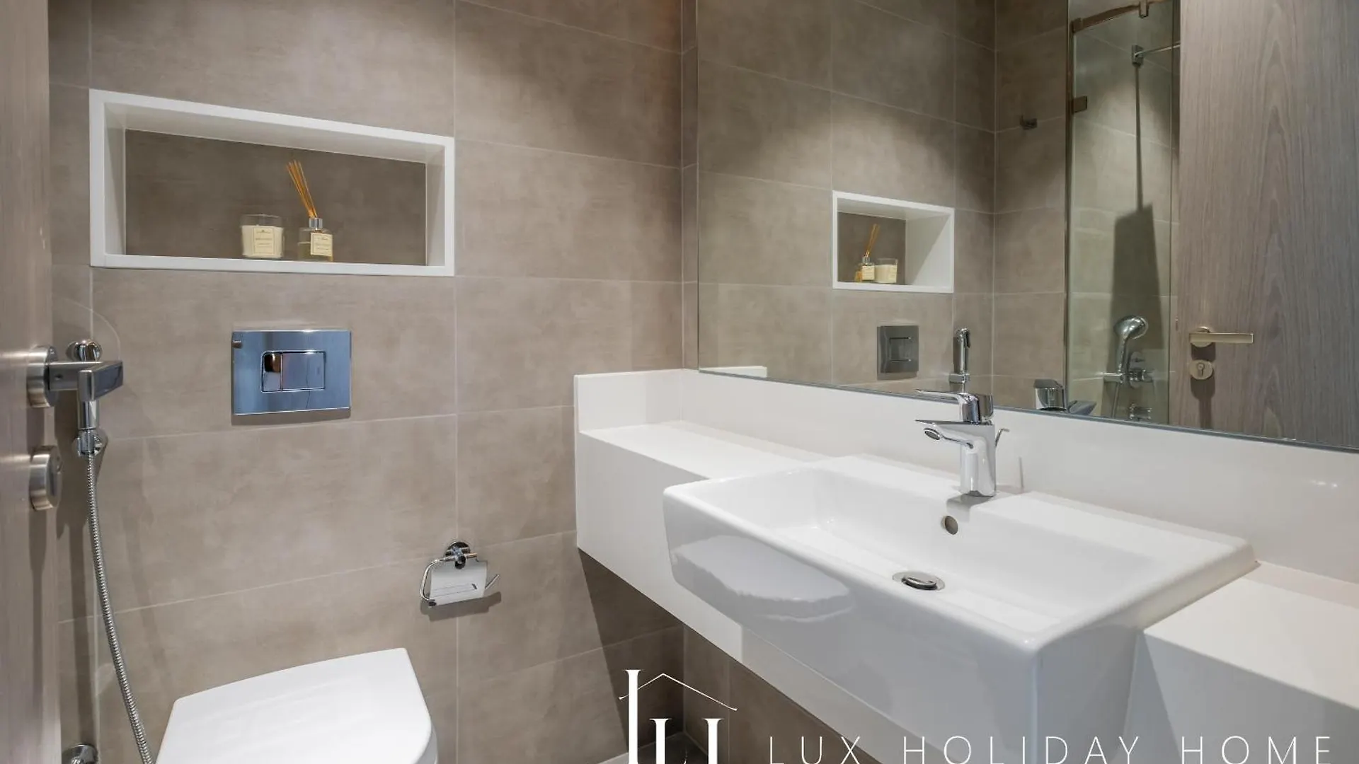 דובאי Lux The District One Lagoon View Suite 3