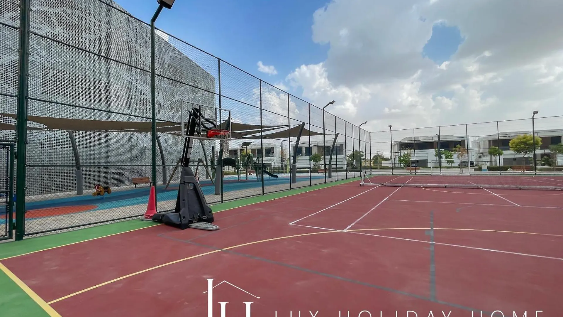 Lux The District One Lagoon View Suite 3 Dubai United Arab Emirates