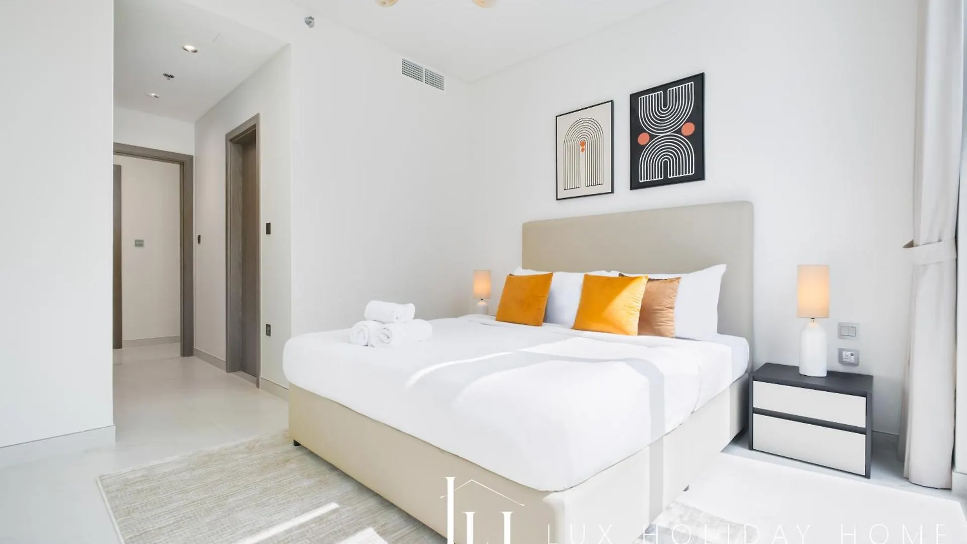 Lux The District One Lagoon View Suite 3 Dubai Apartment